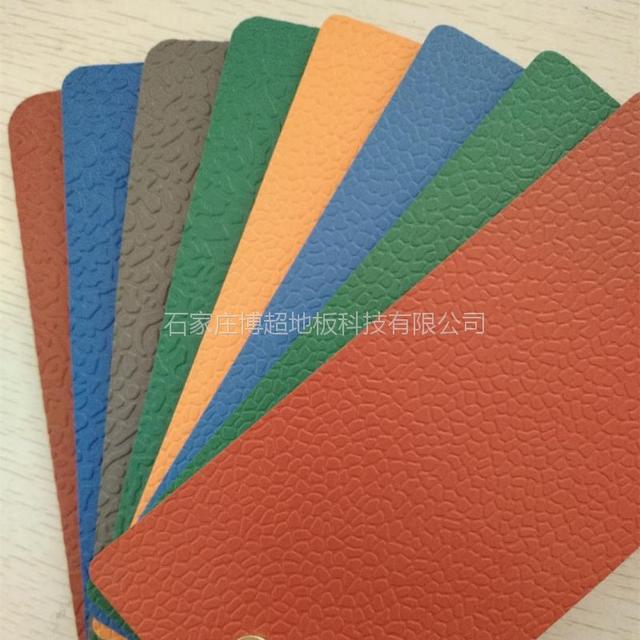 pvc运动地板_地板运动塑胶_地板运动breaking