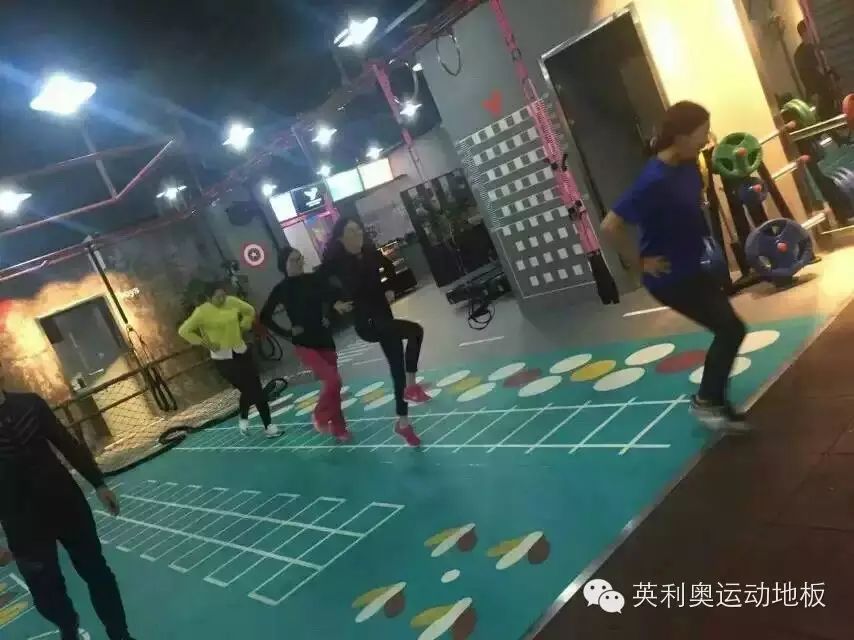 体育木地板专业施工团队_体育运动木地板施工_体育木地板专业生产厂家